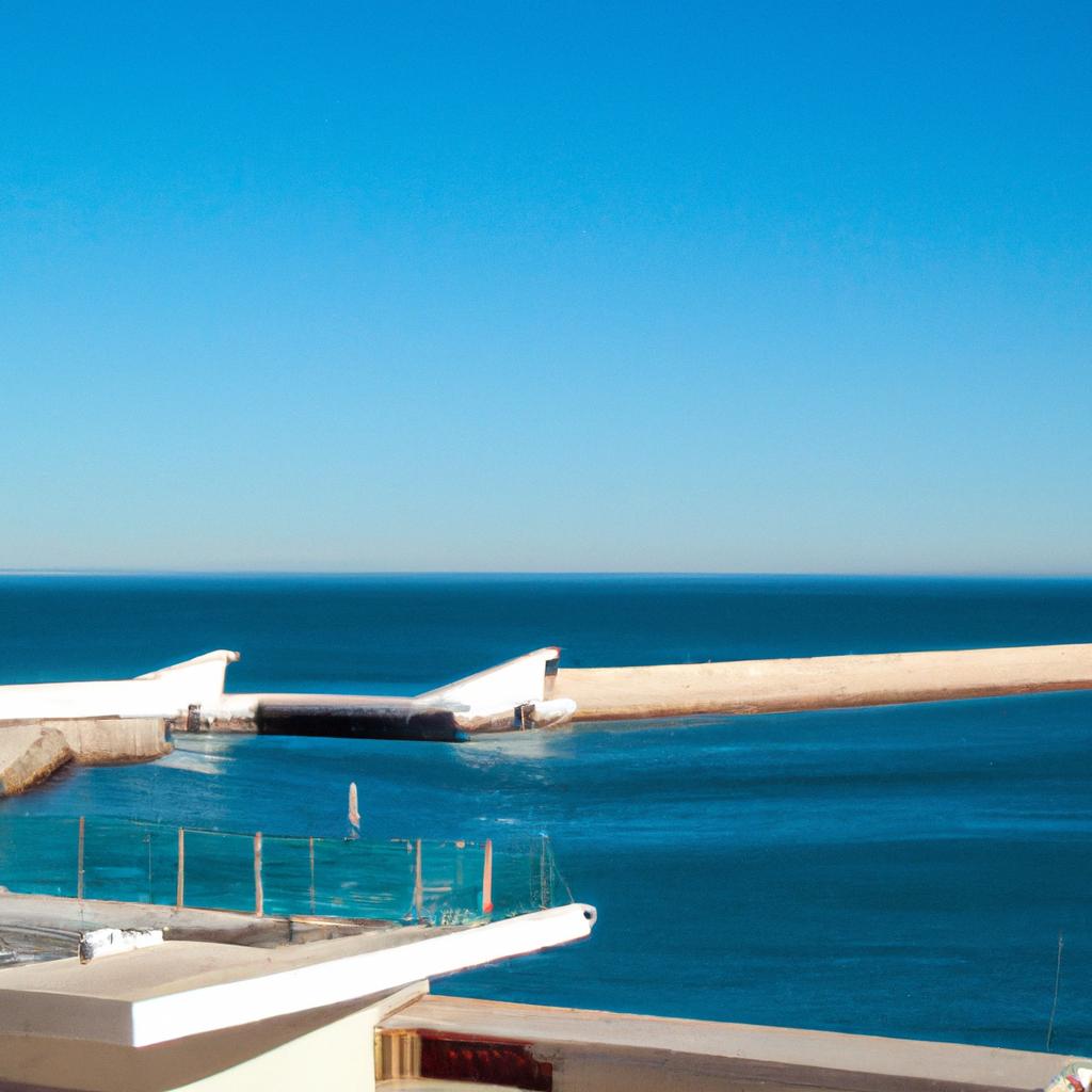 El Clima Mediterráneo Se Caracteriza Por Inviernos Suaves Y Húmedos Y Veranos Calurosos Y Secos. Es Común En Regiones Costeras Con Influencia Marítima.