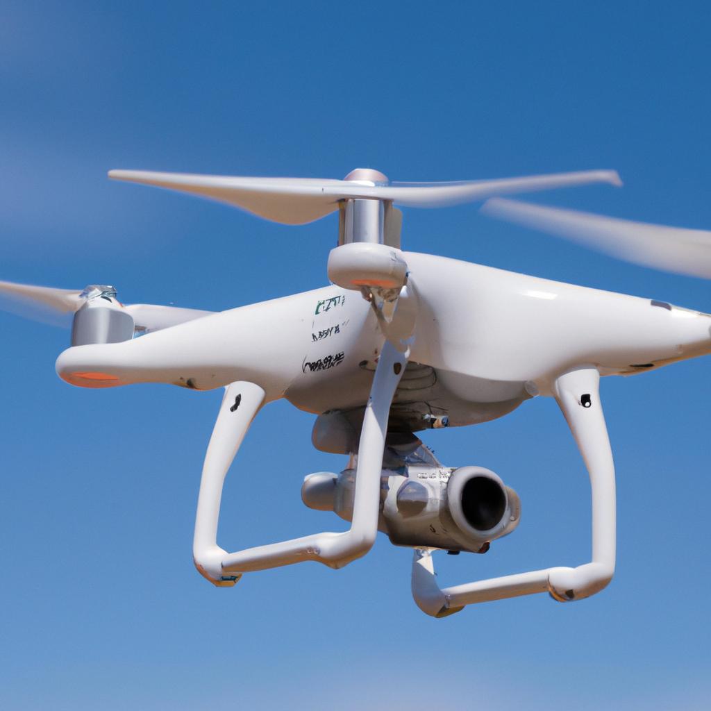 El Robot DJI Phantom, Uno De Los Drones Más Populares, Se Utiliza Tanto Para Fines Recreativos Como Para La Grabación De Vídeos Y Fotografías Aéreas.