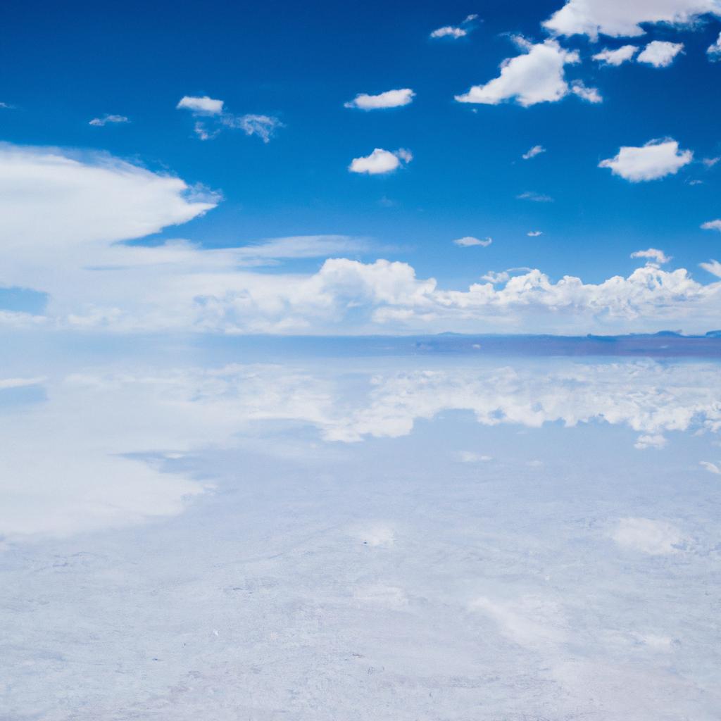 El Salar De Uyuni En Bolivia Es El Mayor Desierto De Sal Del Mundo.