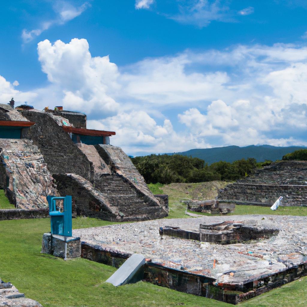 Las Excavaciones En El Sitio De Xochicalco En México Han Revelado Una Antigua Ciudad Precolombina Con Impresionantes Estructuras Y Observatorios Astronómicos.